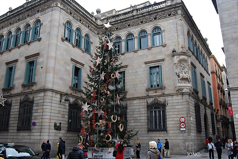 "VEN A MI CASA ESTA NAVIDAD"...