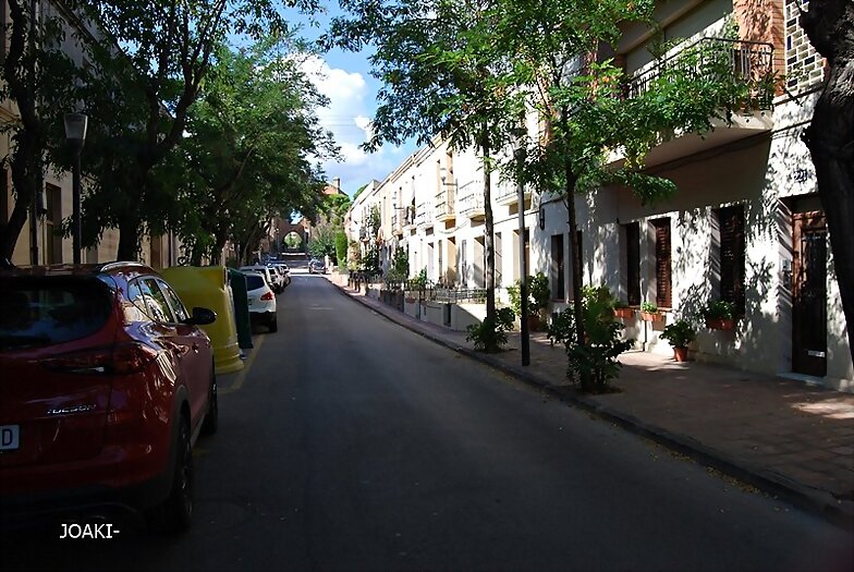 UN PASEO POR ....33-(6)-LA COLONIA GÜELL-BCN