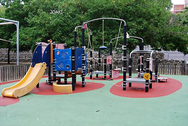 MINI PARQUES INFANTILES-BALANCINES-5-