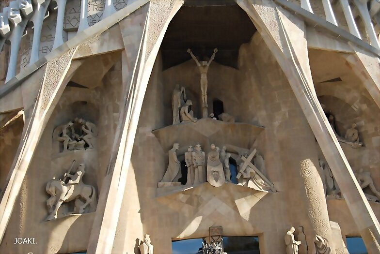 "LA SAGRADA FAMILIA ,FOTO A FOTO".118-