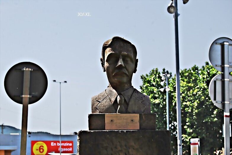 "CARAS,CARITAS,CAROTAS" -158-
