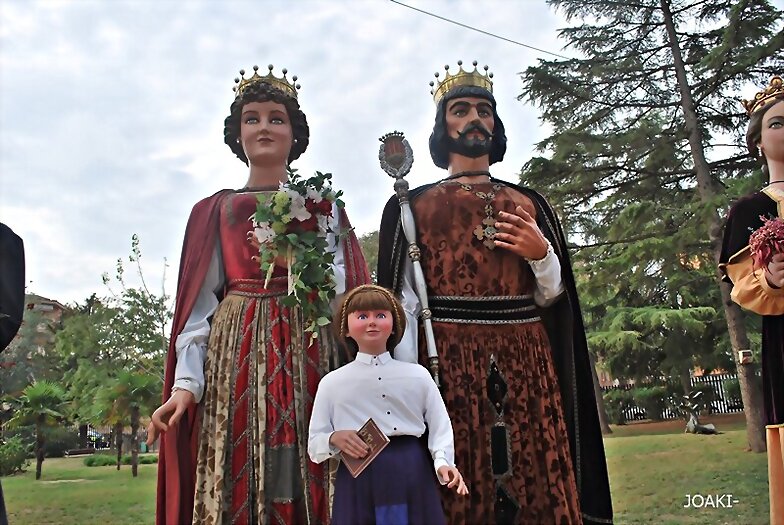 ESPECIAL FESTA DE TARDOR.SANT FELIU DE LLOBREGAT-2