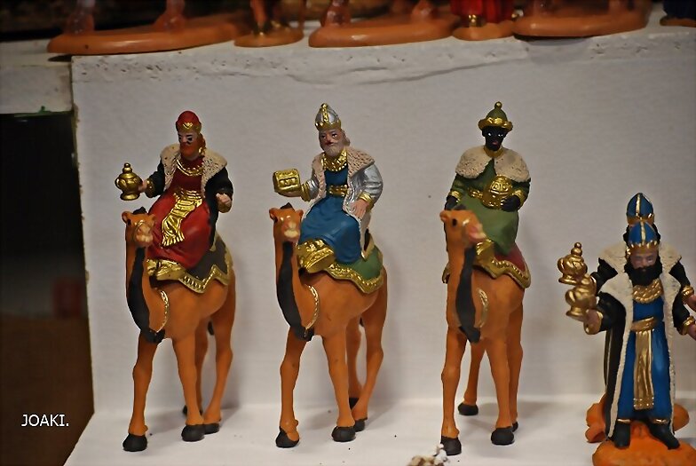 YA VIENE LOS REYES POR LAS MONTAÑAS -3-
