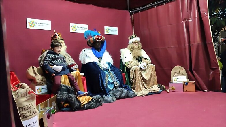 YA VIENEN LOS REYES POR LAS MONTAÑAS -4-