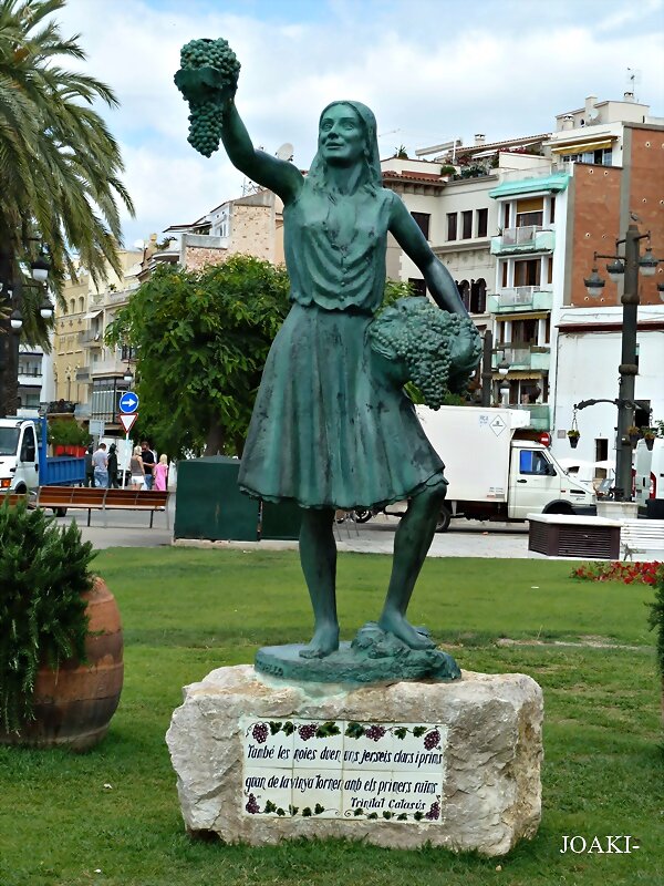 ESTATUAS-ESCULTURAS -MONUMENTOS- 48 -