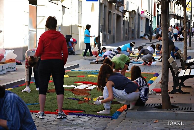 ESPECIAL ALFOMBRAS DE FLORES-CORPUS 2.024 .Y 3-