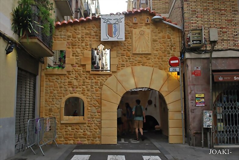ESPECIAL FIESTAS DE GRACIA 2.024-2-