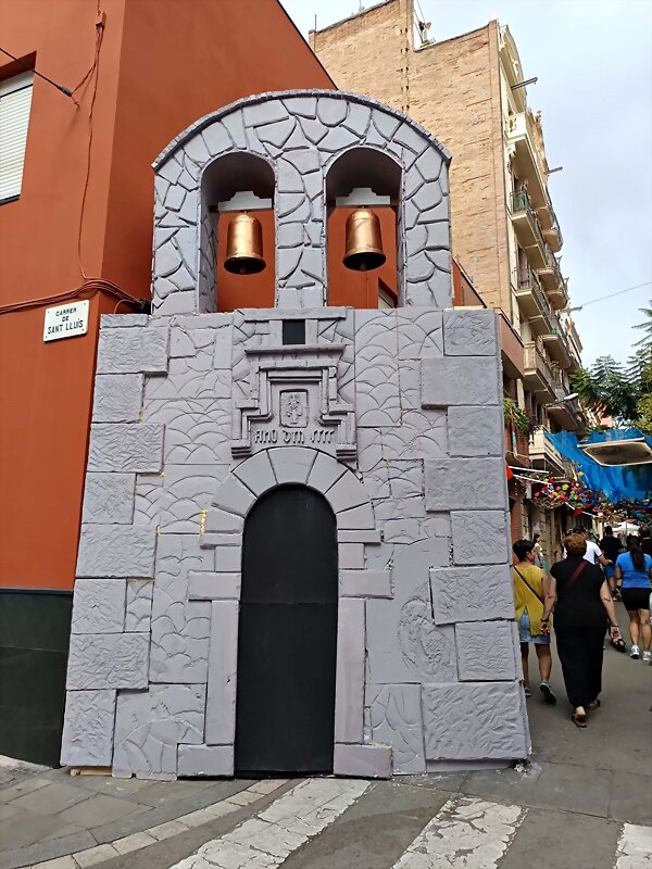 ESPECIAL FIESTAS DE GRACIA 2.024-11-