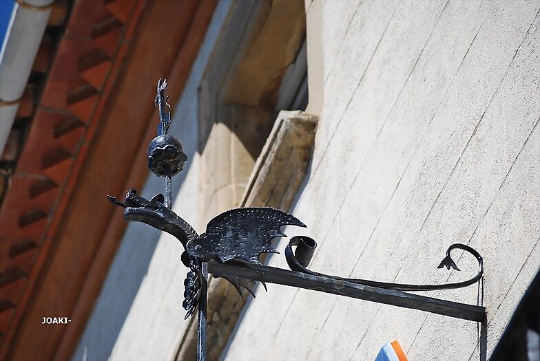 "LA RUTA DE LOS DRAGONES"- 296-