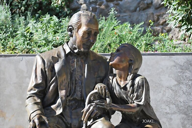 ESTATUAS-ESCULTURAS-MONUMENTOS -54 -