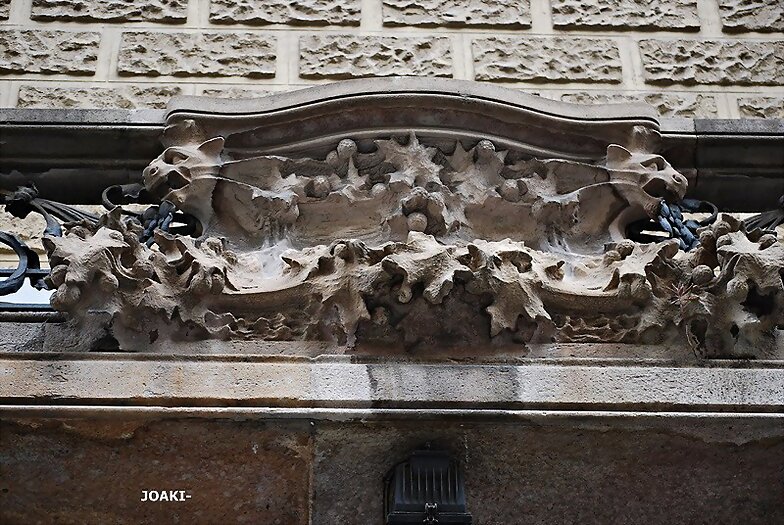 "LA RUTA DE LOS DRAGONES"- 303-