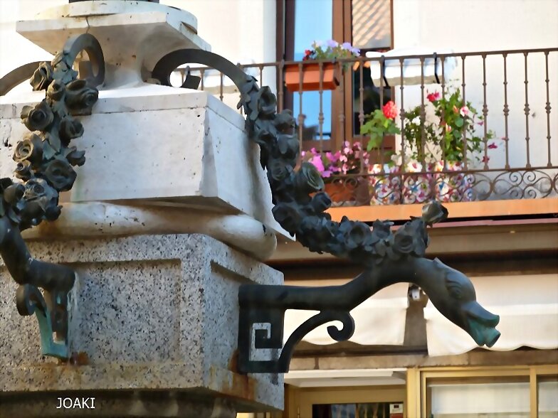 DRACS-DRAGONES (Varios) Y SANT JORDI - 438-
