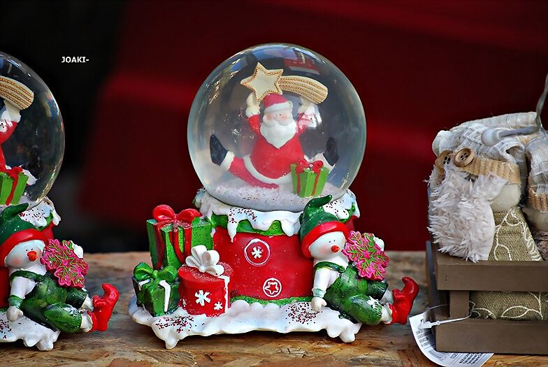 "VEN A MI CASA ESTA NAVIDAD"...
