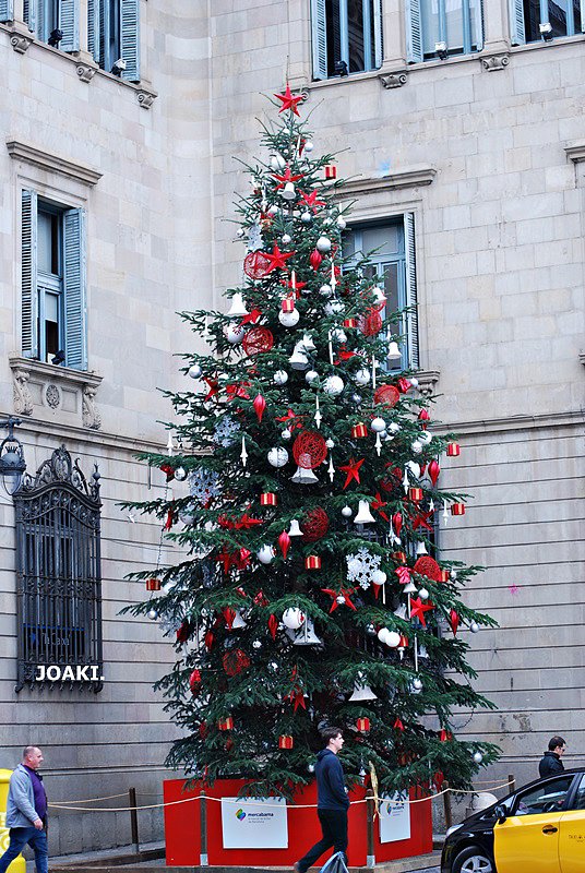 "VEN A MI CASA ESTA NAVIDAD"...