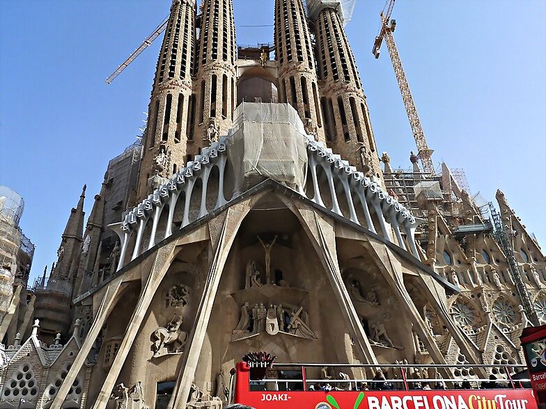 "LA SAGRADA FAMILIA FOTO A FOTO"-86-