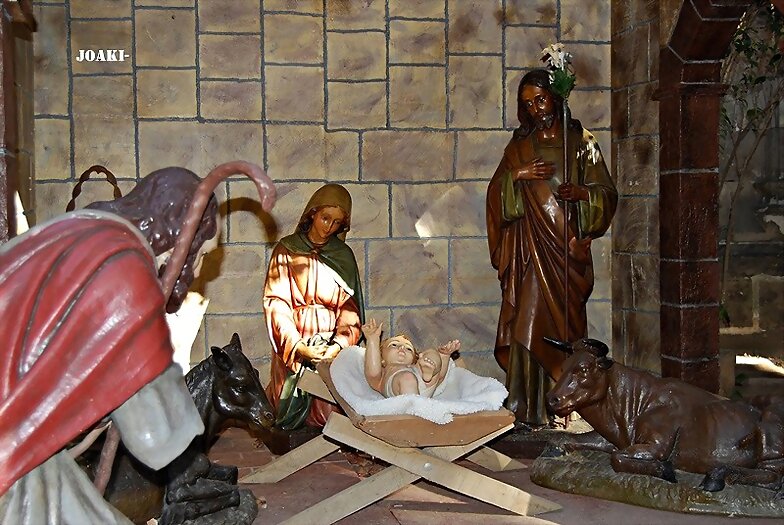 "VEN A MI CASA ESTA NAVIDAD"...