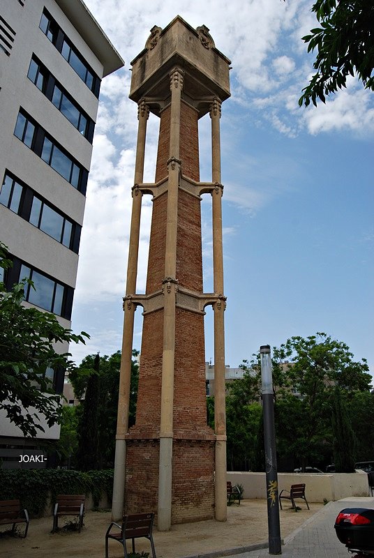 "LA TORRE ESCONDIDA"