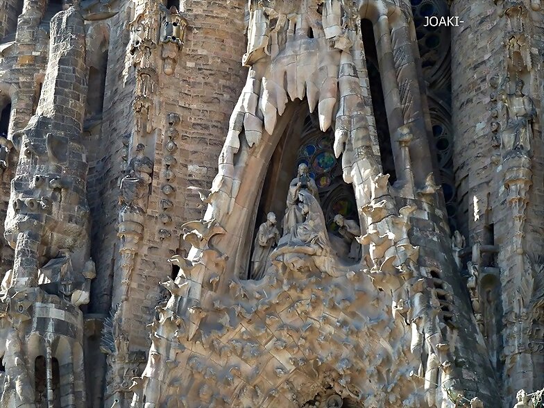 LA SAGRADA FAMILIA FOTO A FOTO- 107 -