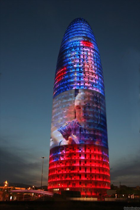Con la torre Agbar (Barcelona)