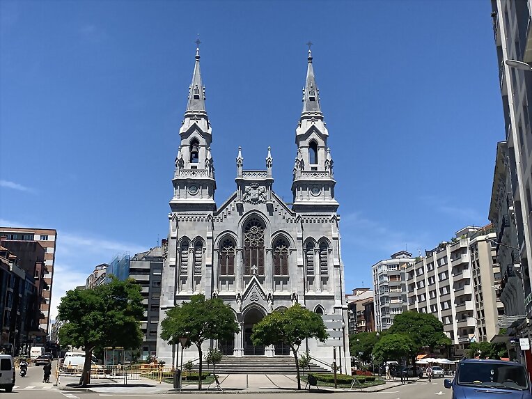 Iglesia de Santo Tomas de Canterbury