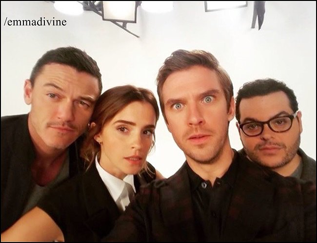 Emma Watson y actores de La Bella y la Bestia