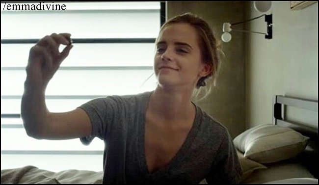 Emma en The Circle.