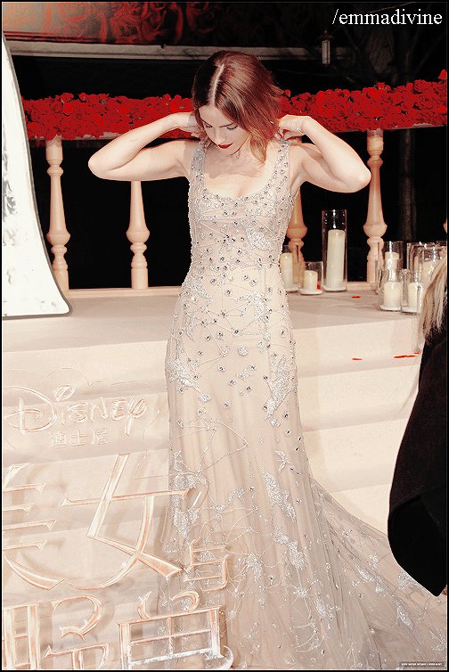 Emma - Premiere Bella y Bestia en China.