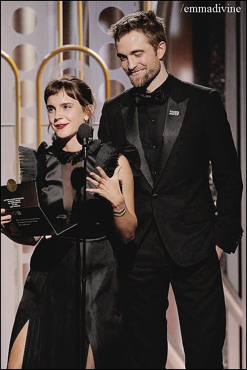 Emma y Robert Pattinson en los Globos de Oro