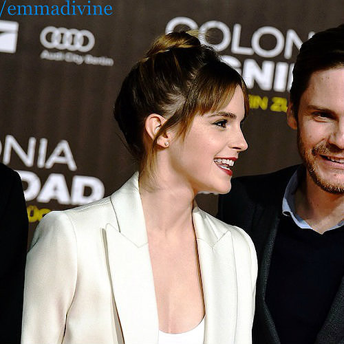 Emma en la premiere de Colonia
