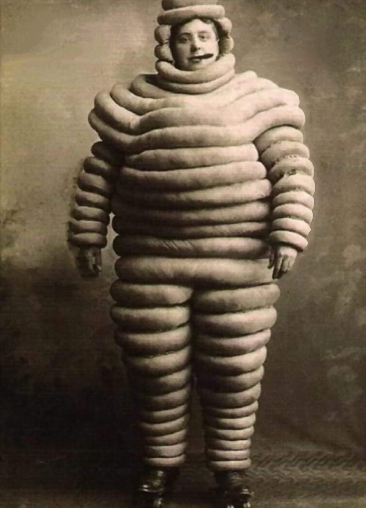 TAL DIA COMO HOY...  LA LEYENDA DE MICHELIN 1