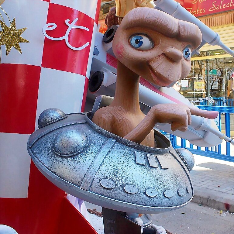 TAL DÍA COMO HOY: E.T. EL EXTRATERRESTE