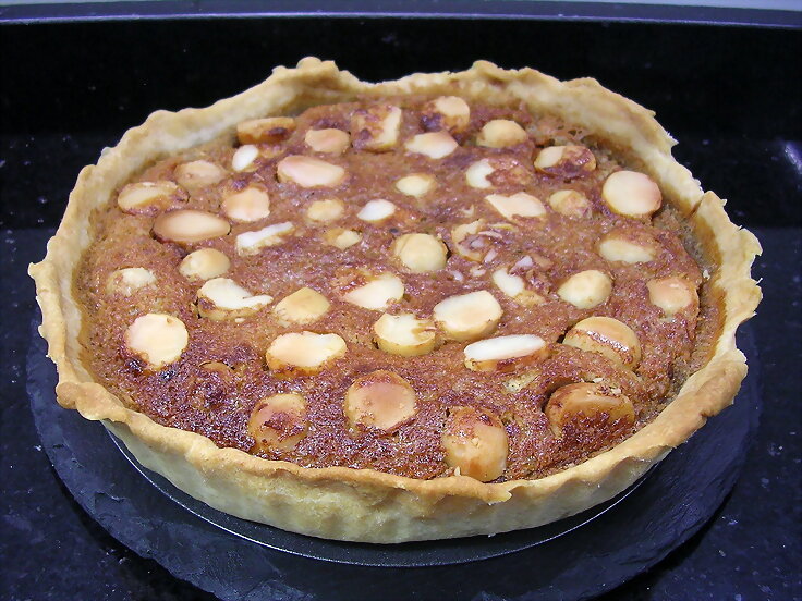 Sweet Macadamia Pie