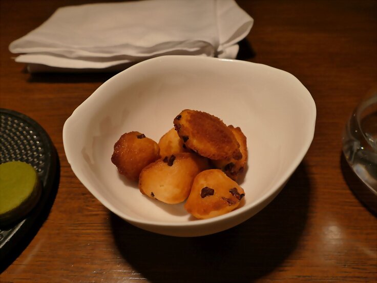 petit-four