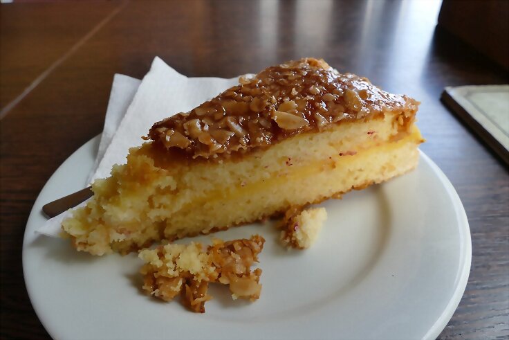 Bienenstichkuchen