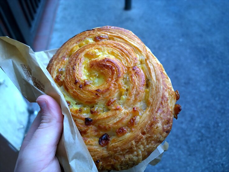 Pain au raisin