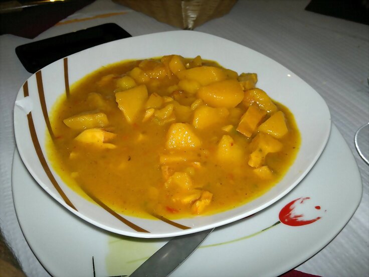 Patatas con calamares
