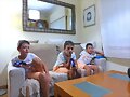 Mundos paralelos, V: Tres eran tres